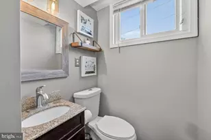 1104 Caddington Ave, Silver Spring, MD 20901 - Photo 21