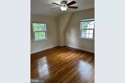 5816 Greenlawn Drive, Bethesda, MD 20814 - Photo 13