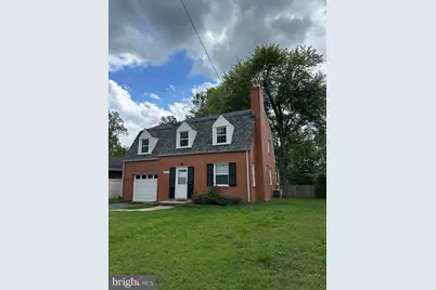 5816 Greenlawn Drive, Bethesda, MD 20814 - Photo 3