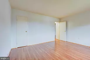 7400 Lakeview Dr, Bethesda, MD 20817 - Photo 15