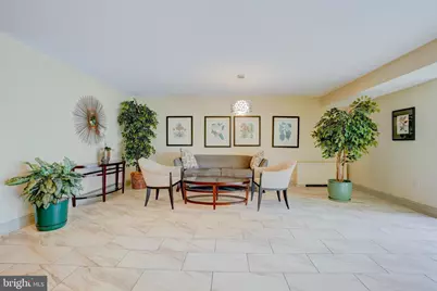 7400 Lakeview Drive #405, Bethesda, MD 20817 - Photo 3