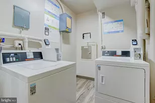 7400 Lakeview Dr, Bethesda, MD 20817 - Photo 19