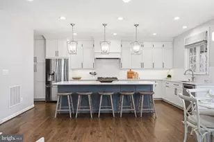 718 Turtle Pond Ln, Gaithersburg, MD 20878 - Photo 5