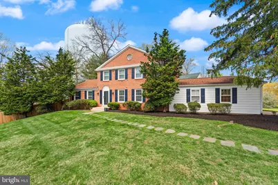 8501 Aqueduct Road, Potomac, MD 20854 - Photo 3