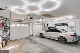 8501 Aqueduct Rd, Potomac, MD 20854 - Photo 39