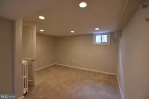 909 Maplewood Ave, Takoma Park, MD 20912 - Photo 7