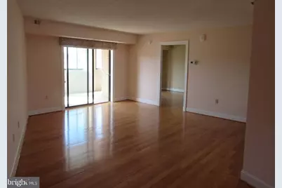 15101 Interlachen Drive #1-112, Silver Spring, MD 20906 - Photo 7