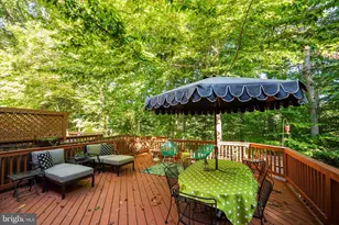 17949 Dumfries Cir, Olney, MD 20832 - Photo 25