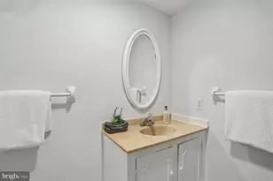 3 Hitching Post Pl, North Bethesda, MD 20852 - Photo 57