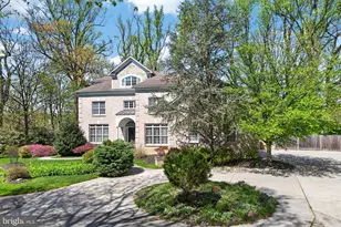 5807 Grosvenor Ln, Bethesda, MD 20814 - Photo 3