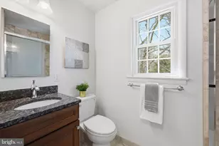 11708 Rosalinda Dr, Potomac, MD 20854 - Photo 13