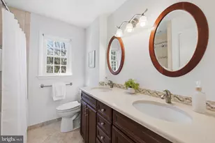 11708 Rosalinda Dr, Potomac, MD 20854 - Photo 15