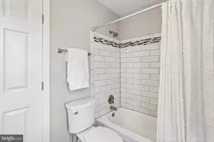 9 Midsummer Ct, Gaithersburg, MD 20878 - Photo 47