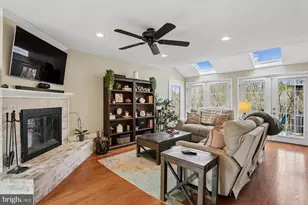 9 Midsummer Ct, Gaithersburg, MD 20878 - Photo 19