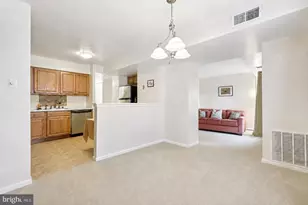 13 Pickering Ct, Germantown, MD 20874 - Photo 15