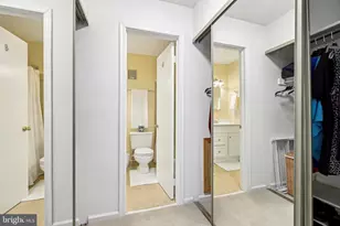 13 Pickering Ct, Germantown, MD 20874 - Photo 21