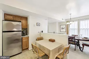 13 Pickering Ct, Germantown, MD 20874 - Photo 15