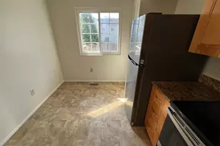 7728 Havenside Terrace, Rockville, MD 20855 - Photo 5