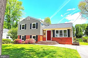 711 Woodburn Rd, Rockville, MD 20851 - Photo 49