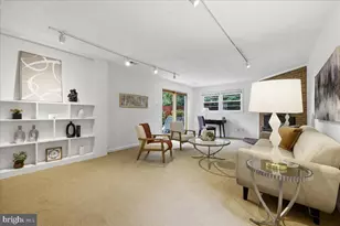 9909 Ashburton Ln, Bethesda, MD 20817 - Photo 29
