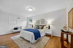 9909 Ashburton Ln, Bethesda, MD 20817 - Photo 19