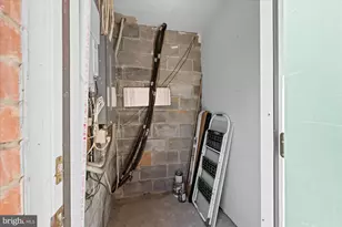 3720 Ferrara Dr, Silver Spring, MD 20906 - Photo 15