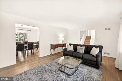 19005 Plummer Drive, Germantown, MD 20876 - Photo 11