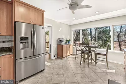 19005 Plummer Drive, Germantown, MD 20876 - Photo 15