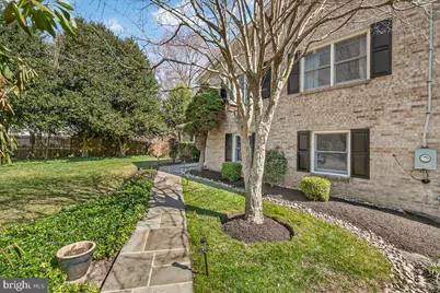 19005 Plummer Drive, Germantown, MD 20876 - Photo 5