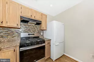 13205 Cloppers Mill Dr, Germantown, MD 20874 - Photo 17