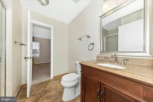 13205 Cloppers Mill Dr, Germantown, MD 20874 - Photo 33