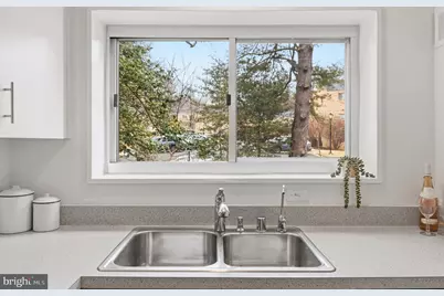 10606 Montrose Avenue #203, Bethesda, MD 20814 - Photo 5