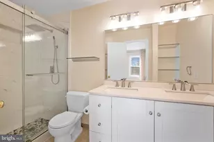 7857 Heatherton Ln, Rockville, MD 20854 - Photo 17