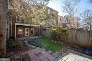 7857 Heatherton Ln, Rockville, MD 20854 - Photo 29