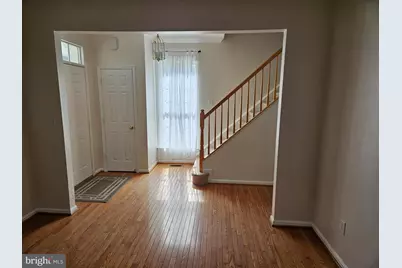 20323 Swallow Point Road, Gaithersburg, MD 20886 - Photo 9