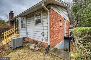 9403 Avenel Rd, Silver Spring, MD 20903 - Photo 31