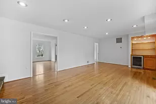 7425 Royal Dominion Dr, Bethesda, MD 20817 - Photo 11