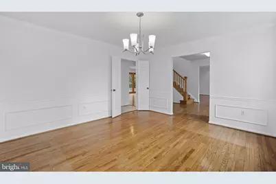 7425 Royal Dominion Drive, Bethesda, MD 20817 - Photo 13