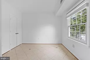 7425 Royal Dominion Dr, Bethesda, MD 20817 - Photo 17