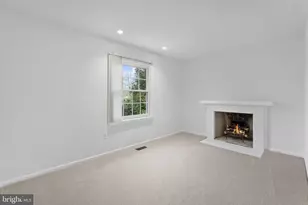 7425 Royal Dominion Dr, Bethesda, MD 20817 - Photo 27