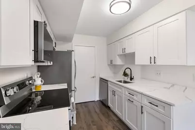 20248 Shipley Terrace #301, Germantown, MD 20874 - Photo 3