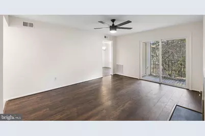 20248 Shipley Terrace #301, Germantown, MD 20874 - Photo 9