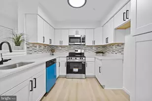 18512 Boysenberry Dr, Gaithersburg, MD 20879 - Photo 7