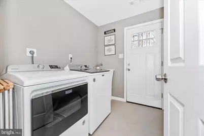 14015 Berryville Road, Darnestown, MD 20874 - Photo 21