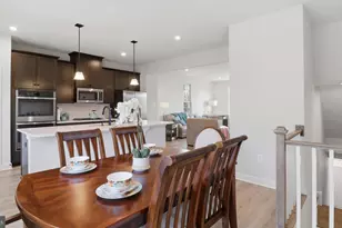 9640 Nature Trl, Montgomery Village, MD 20886 - Photo 15