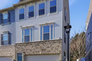 9640 Nature Trl, Montgomery Village, MD 20886 - Photo 7