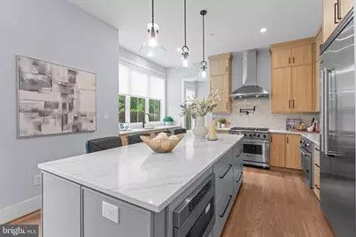8104 Woodhaven Boulevard, Bethesda, MD 20817 - Photo 29
