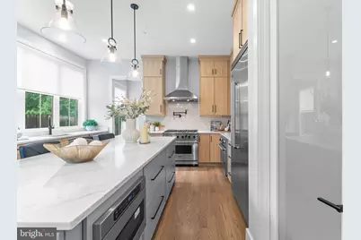 8104 Woodhaven Boulevard, Bethesda, MD 20817 - Photo 23