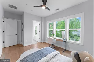 8104 Woodhaven Blvd, Bethesda, MD 20817 - Photo 45