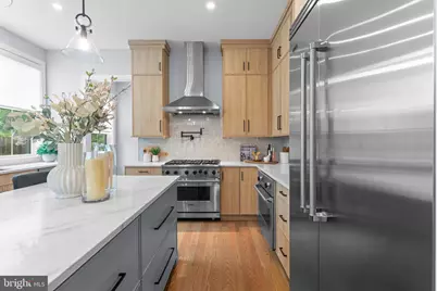 8104 Woodhaven Boulevard, Bethesda, MD 20817 - Photo 25